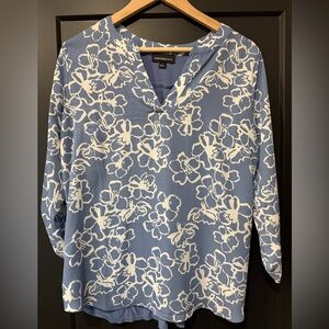 Elegant Blue Floral Blouse